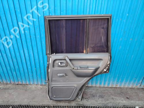 Used Right rear door MITSUBISHI PAJERO II (V3_W, V2_W, V4_W, V5_W) 2.5 TD 4WD (V24W) (99 hp) 30946222