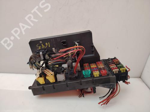 Used Fuse box Fuse box MERCEDES-BENZ SPRINTER 3-t Van (B906) [2006-2018] 33272246 33272246