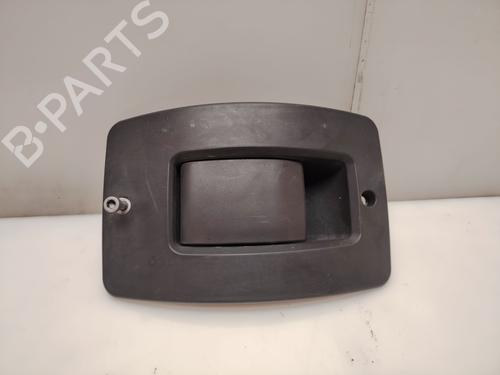 Used Front right interior door handle Front right interior door handle 37015243 37015243