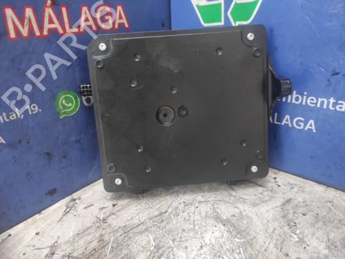 Fuse box RENAULT SCÉNIC III (JZ0/1_)  | BP17507775E1 