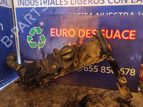 Used Valve cover FORD TOURNEO COURIER B460 MPV 1.5 TDCi (75 hp) 17508024