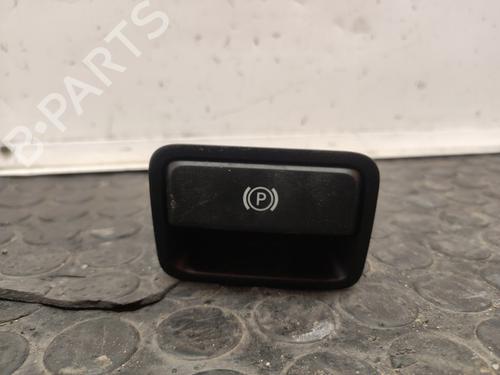 håndbremse MERCEDES-BENZ A-CLASS (W176) A 250 (176.044) (211 hp) 17625121