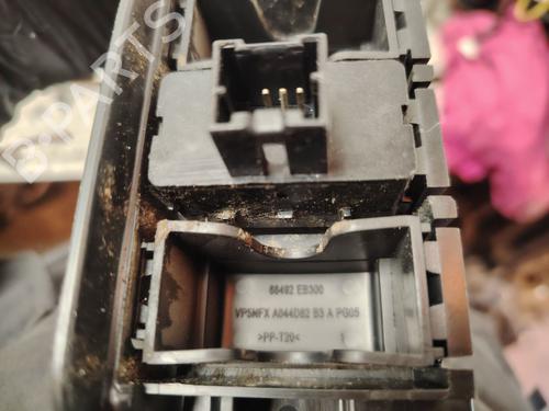 Warning switch NISSAN NV200 / EVALIA Bus | BP31329020I22