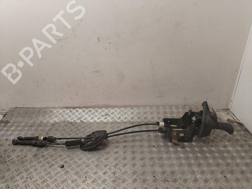 Used Gear lever RENAULT KANGOO / GRAND KANGOO II (KW0/1_) [2008-2026]  26401981