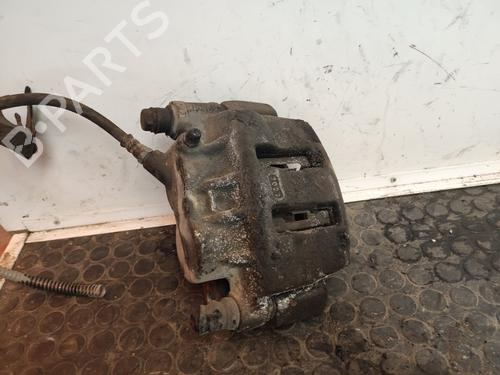 Venstre bremsekaliber foran RENAULT MASTER II Van (FD) 2.5 dCi (FD01, FD02, FD21, FD22, FD31, FD32, FD3Y, FD71,... (120 hp) 17501091