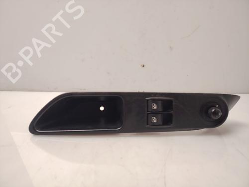 Used Left front window switch Left front window switch IVECO DAILY VI Platform/Chassis [2014-2026] 34040531 34040531
