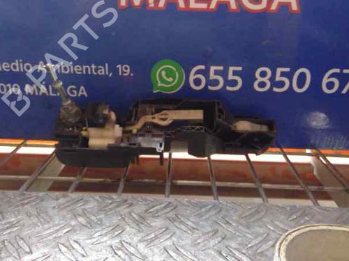 Used Front left exterior door handle RENAULT SCÉNIC III (JZ0/1_) [2008-2016]  17506320