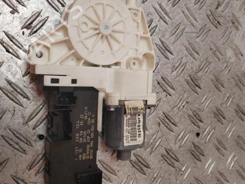 Left front window motor PEUGEOT 407 (6D_) | BP30943989E21