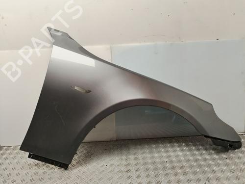 Used Right front fenders Right front fenders BMW 5 (E60) 530 d (231 hp) 34510086 34510086