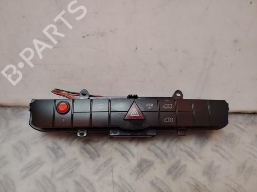 Used Warning switch Warning switch MERCEDES-BENZ SPRINTER 3-t Van (B906) [2006-2018] 36771467 36771467