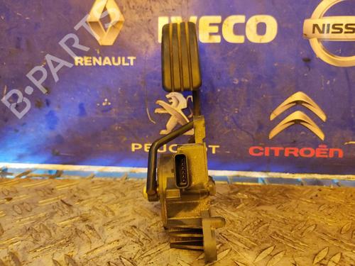 Używane Pedał MERCEDES-BENZ CITAN MPV (W415) 108 CDI (415.703) (75 hp) 30942674