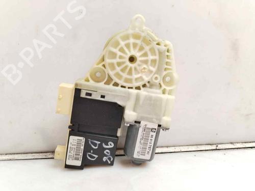 Rudehejsemotor forskærm højre CITROËN C4 Coupe (LA_) 1.4 16V (88 hp) 21285782