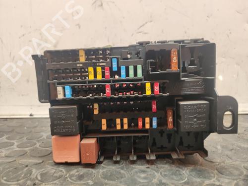Used Fuse box RENAULT LAGUNA Coupe (DT0/1) 2.0 dCi (DT01, DT08, DT09, DT0K, DT12, DT1C, DT1D, DT1M,... (150 hp) 17502613