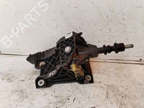 Used Gear lever FORD TRANSIT Van (FA_ _) [2006-2014]  18296652