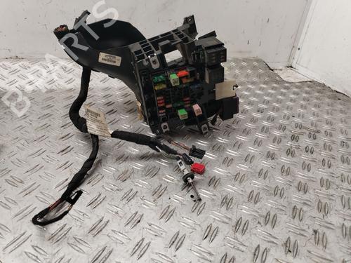 Boîte à Fusibles SEAT LEON (5F1) 2.0 Cupra (265 hp) 30945402