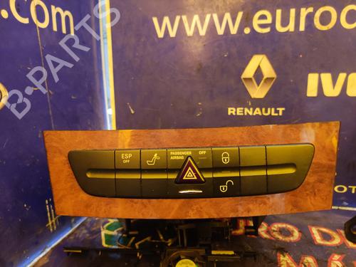 Warnblinkschalter für MERCEDES-BENZ E-CLASS (W211) E 270 CDI (211.016) (177 hp) 17509010