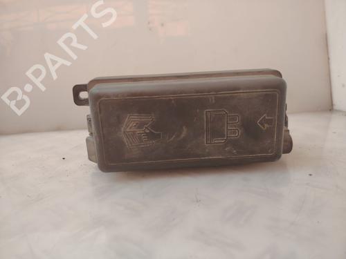 fuse-box-mini-mini-r50-r53-2001-2002-2003-2004-2005-2006-35963919 main image