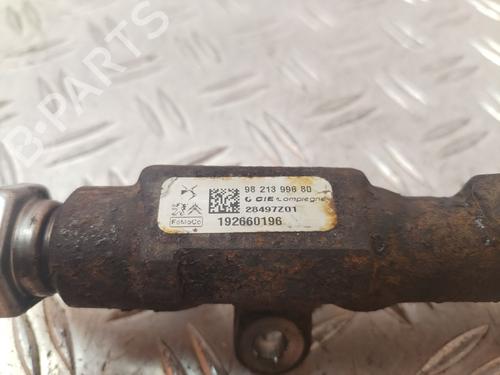 Injection rail OPEL VIVARO C Bus (K0) | BP30943564M98