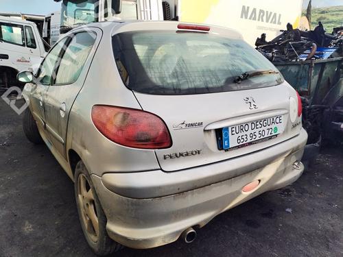 Fuse box PEUGEOT 206 SW (2E/K) | BP25710392E1