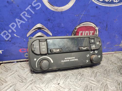 Used Climate control CHRYSLER VOYAGER IV (RG, RS) 2.8 CRD (150 hp) 17500517
