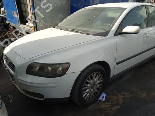 AC radiator VOLVO S40 II (544) 2.0 D | BP30944688M32