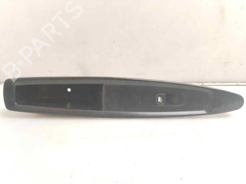 Høyre Foran elrute bryter CITROËN C4 Coupe (LA_) 1.4 16V (88 hp) 21258995