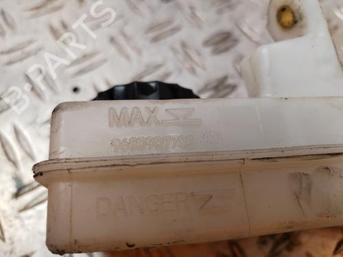 Used Brake fluid reservoir CITROËN BERLINGO MULTISPACE (B9) 1.6 HDi 75 16V (75 hp) 30943813