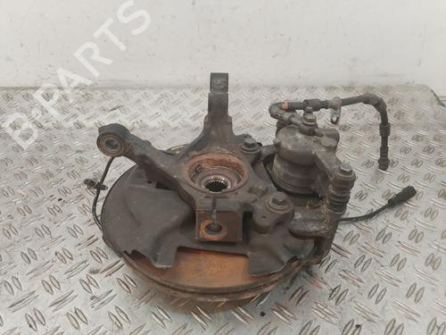 Used Left front steering knuckle Left front steering knuckle RENAULT CLIO II (BB_, CB_) 1.5 dCi (B/CB03) (80 hp) 30943195 30943195
