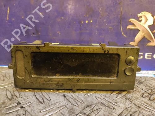 Used Display monitor RENAULT TRAFIC II Platform/Chassis (EL) 2.0 (EL0A) (120 hp) 17509091