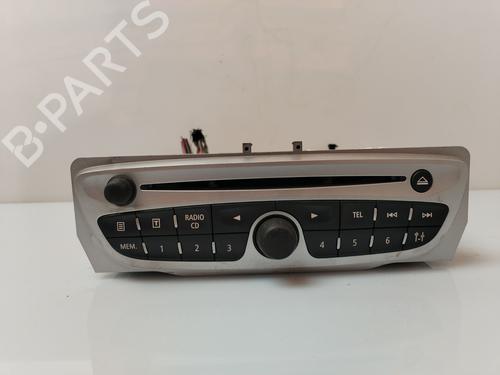 Used Radio RENAULT MEGANE III Grandtour (KZ0/1) [2008-2016]  30946825