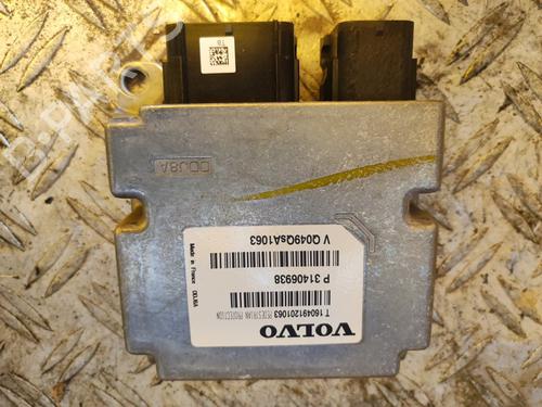 Used ECU airbags VOLVO V40 Hatchback (525) D4 (177 hp) 17499557