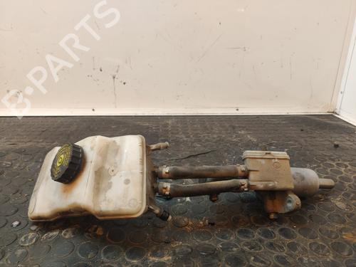 Used Brake master cylinder MERCEDES-BENZ VITO / MIXTO Van (W639) 116 CDI (639.601, 639.603, 639.605) (163 hp) 17624997