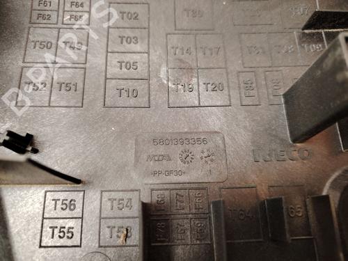 Fuse box IVECO DAILY IV Van 70C17V, 70C17 V/P | BP33243374E1 - Image 5