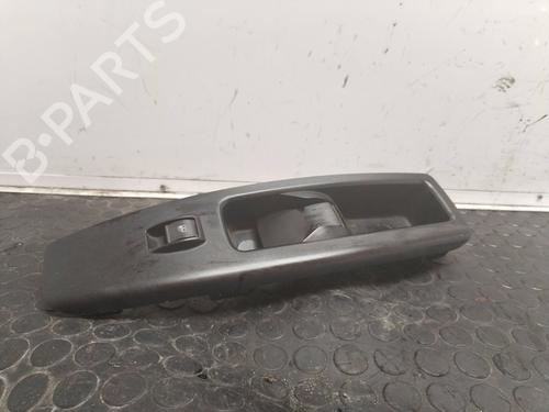 Used Right front window switch FIAT DOBLO Cargo (263_) 1.3 D Multijet (90 hp) 17504641