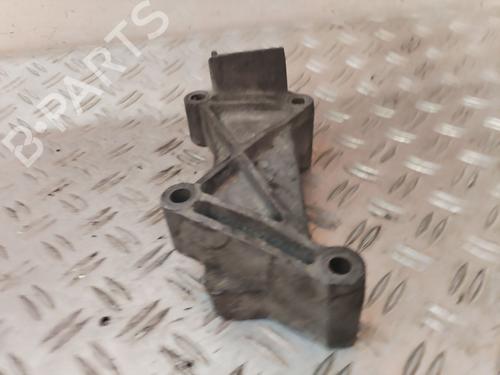 Engine mount RENAULT MASTER II Bus (JD) | BP25051258M89