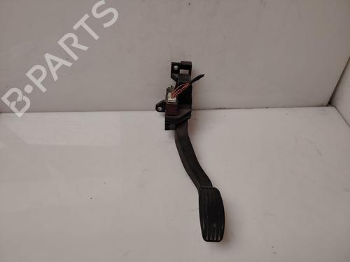 Used Pedal Pedal IVECO DAILY IV Van 70C17V, 70C17 V/P (170 hp) 33802008 33802008