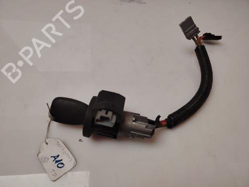 Clé de contact RENAULT TRAFIC II Platform/Chassis (EL) 2.0 16V (EL0L) (117 hp) 31979322