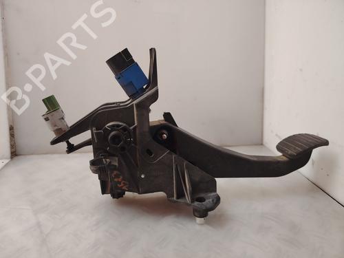 Clutch pedal DACIA SANDERO II | BP35795984I13 - Image 3