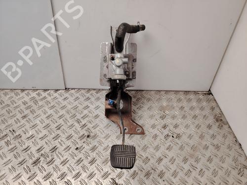 Pedal freno Pedal freno MERCEDES-BENZ SPRINTER 3,5-t Van (B906) 315 CDI (906.631, 906.633, 906.635, 906.637) (150 hp) 33861686 33861686