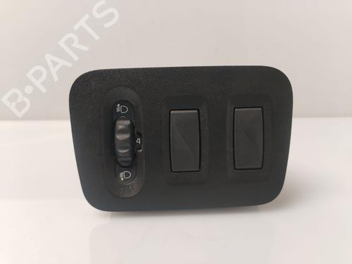 Used Headlight switch RENAULT MASTER III Van (FV) 2.3 dCi 110 FWD (FV0R, FV0W, FV1A) (110 hp) 30947184