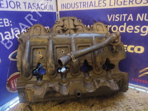 Used Valve cover RENAULT MASTER II Platform/Chassis (ED/HD/UD) 2.5 dCi (ED01, ED02, ED41, ED42, ED81, ED82, ED91, ED92,... (120 hp) 17507819