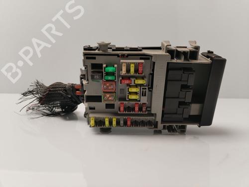Used Fuse box OPEL INSIGNIA A (G09) 2.0 CDTI (68) (131 hp) 30945589
