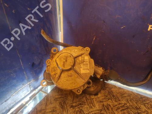 Used Vacuum pump NISSAN X-TRAIL II (T31) 2.0 dCi 4x4 (173 hp) 17507889