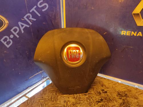 Used Driver airbag FIAT DOBLO Cargo (263_) 1.6 D Multijet (263WXD1B, 263WXR1B, 263WXX1B, 263ZXD1B,... (105 hp) 17507767