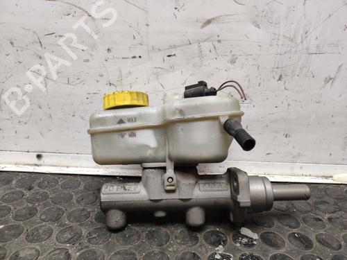 Used Brake master cylinder VW POLO IV (9N_, 9A_) 1.4 TDI (70 hp) 17502898