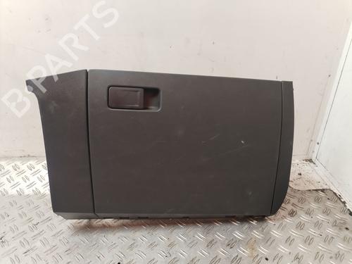 Used Glove box VW POLO VI (AW1, BZ1, AE1) [2017-2025]  30945296