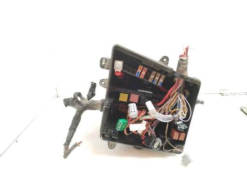 Caja reles / fusibles RENAULT MASTER III Van (FV) 2.3 dCi 130 RWD (FV01, FV10, FV11, FV12) (130 hp) 22336205