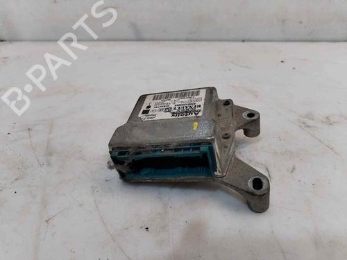 Airbag module RENAULT TRAFIC II Bus (JL) 1.9 dCI 80 (JL0B) (82 hp) 21384330