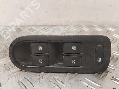 Used Left front window switch RENAULT GRAND SCÉNIC II (JM0/1_) 1.5 dCi (JM02, JM13) (101 hp) 25938748