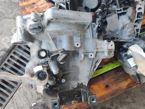Used Left front shock absorber Left front shock absorber 17509403 17509403